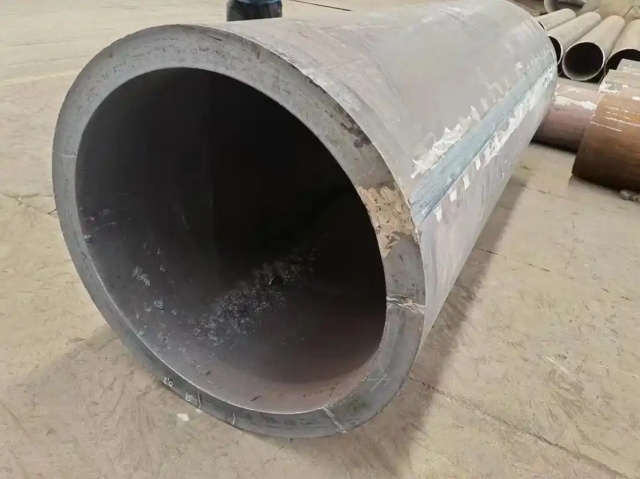 原阳30CrMo大口径无缝钢管