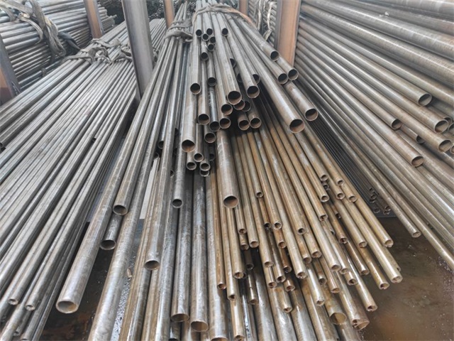 原阳42CrMo退火无缝钢管